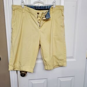 Polo Club Men's Yellow Bermuda Shorts